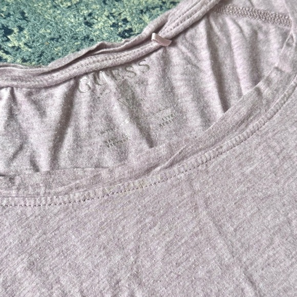 Guess - Women’s (M) Y2K Light Purple Top Shirt with Rhinestone Logo Detail - Picture 3 of 3